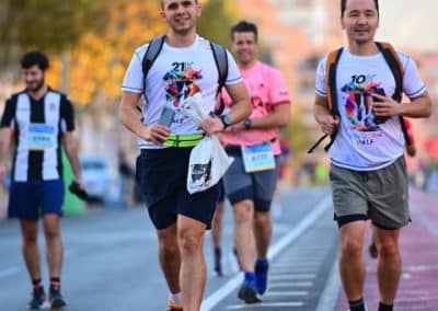 Nik Pavlov and Ferran Roig Villanueva running a 10km race in Benidorm.